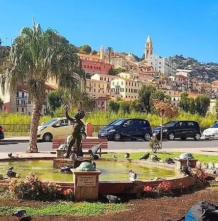Lägenhet Mama Monolocale Terrazzo Vista Mare Ventimiglia