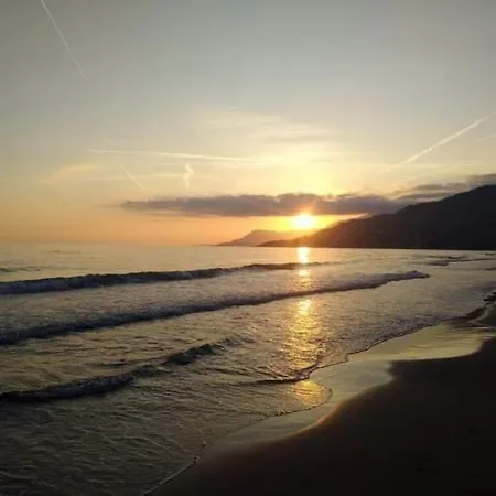 Mama Monolocale Terrazzo Vista Mare * Ventimiglia